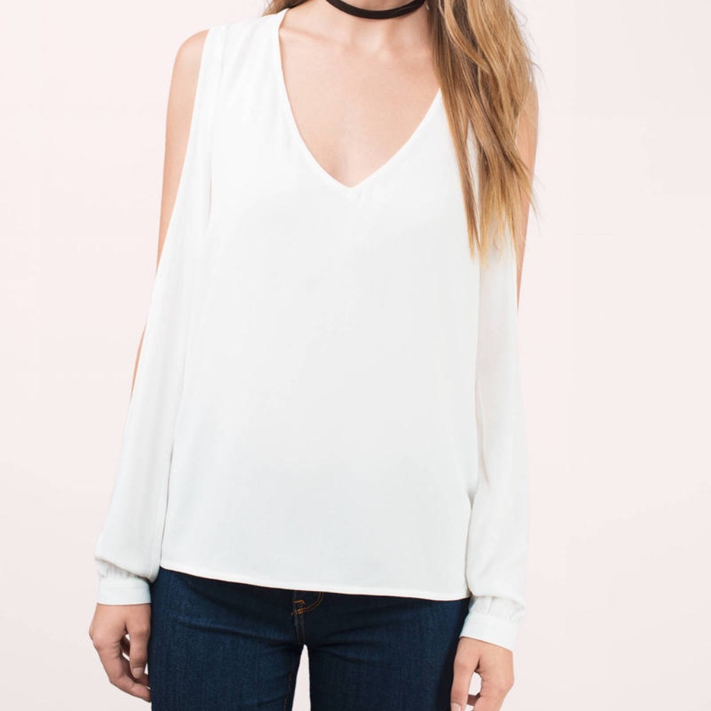 TOBI Maci Plunging Long Sleeve Blouse White XS